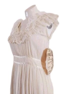 vintage GUNNE SAX Victorian Romantic Renaissance White Lace Bridal Wedding Gown